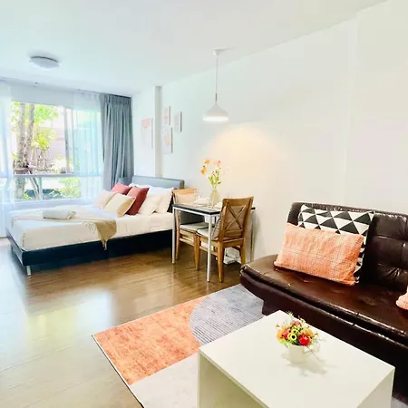 Baan Kun Koey Condo Huahin B103,Pool View,Heart Of Huahin,Near Blue Ports,300M From Beach